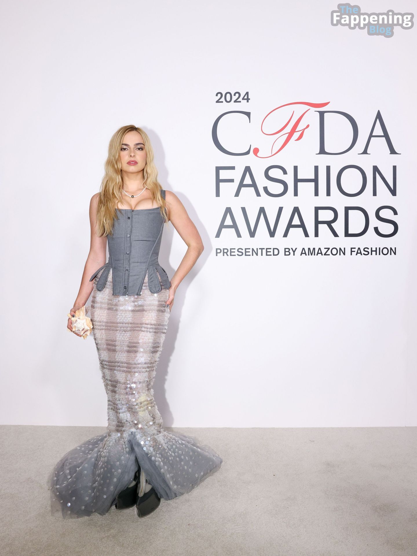 Addison Rae Arrives at the 2024 CFDA Awards in NYC (87 Photos)