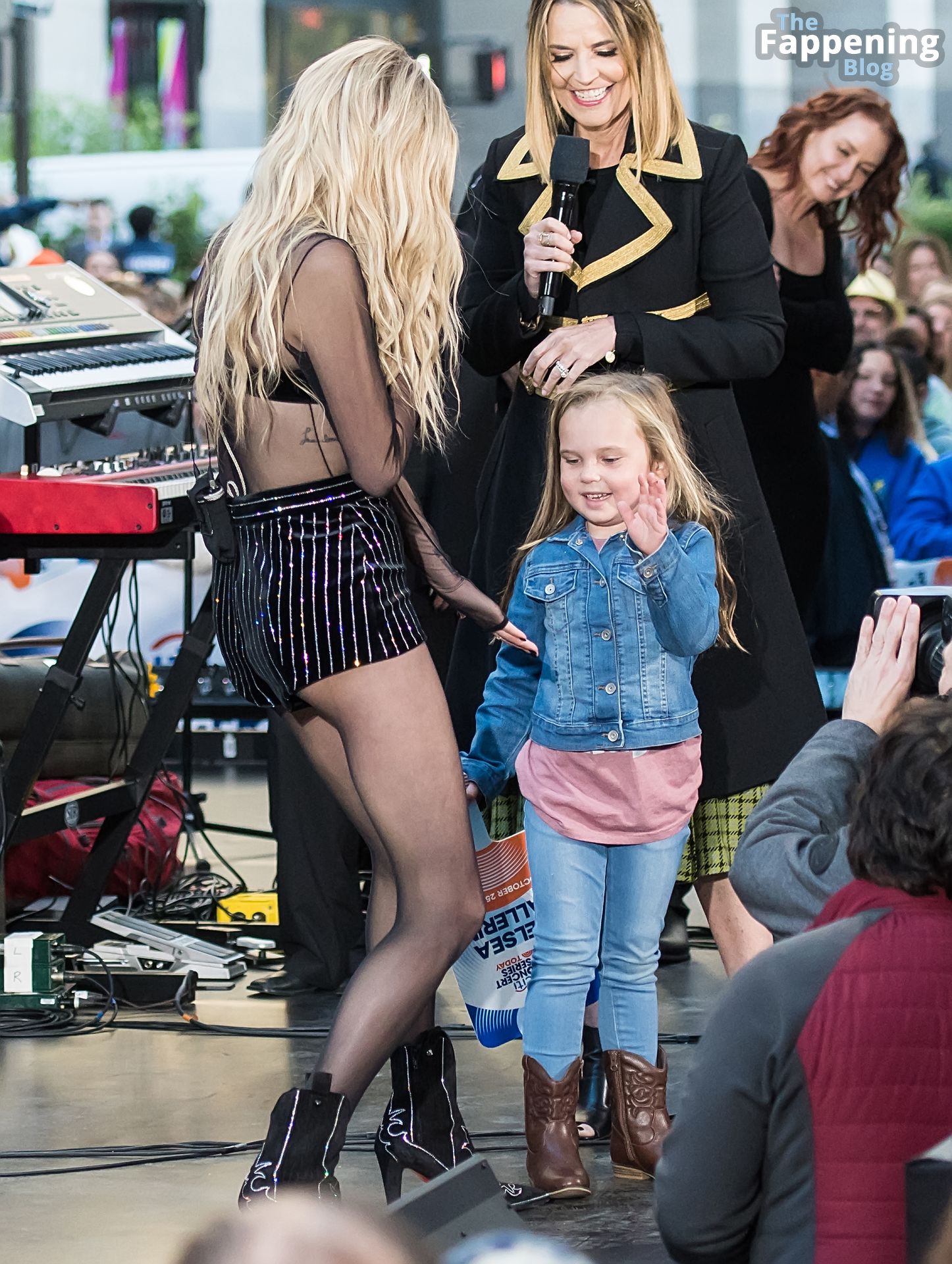 Kelsea Ballerini Performs on NBC’s “Today” Show Citi Concert Series (80 Photos)