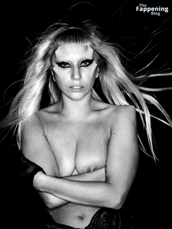 Lady Gaga Nude Collection (51 Photos)