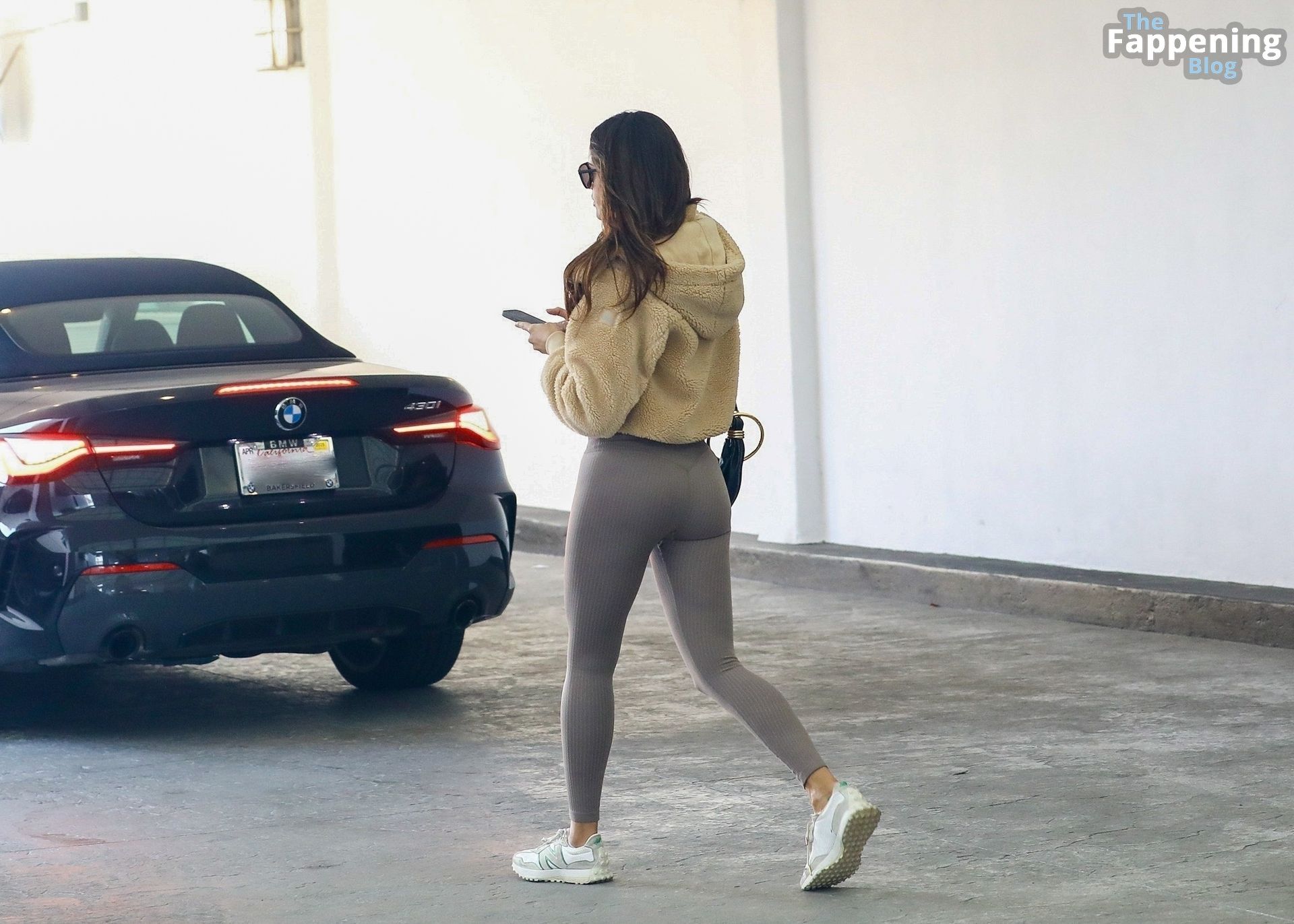 Eiza González Turns Heads in Chic Leggings After Beverly Hills Lunch (16 Photos)