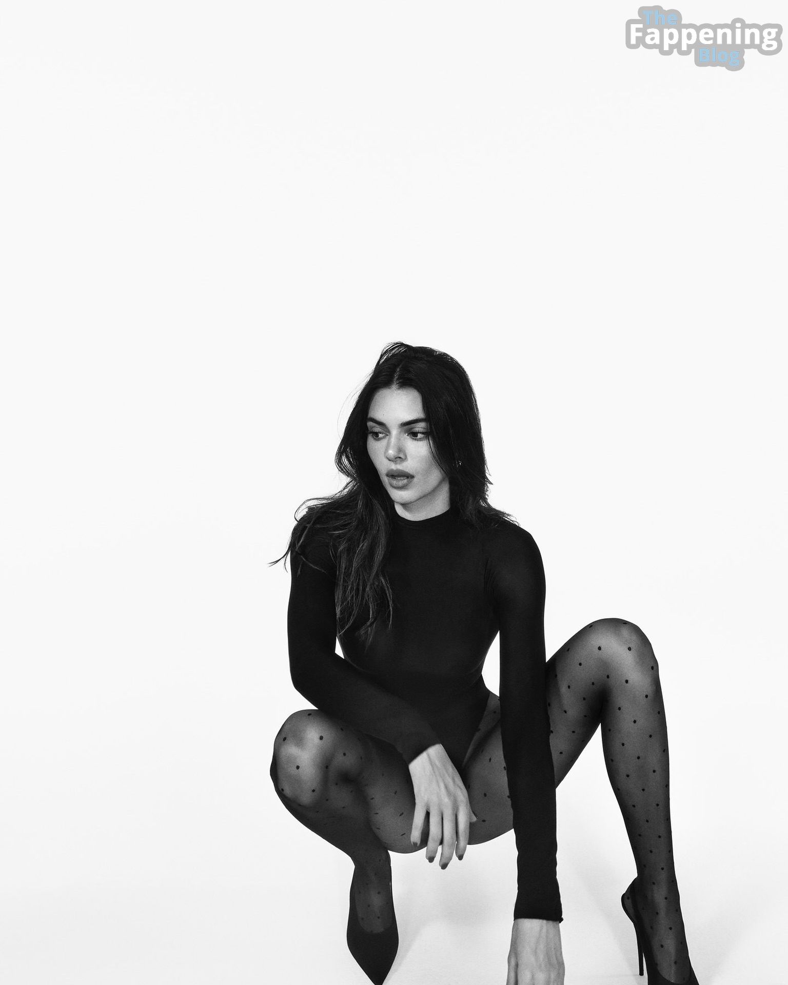 Kendall Jenner Looks Sexy in a New Shoot for Calzedonia (22 Photos)