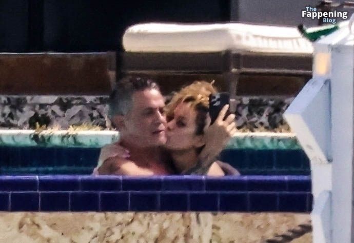 Candela Marquez &amp; Alejandro Sanz Pack on the PDA During a Day by the Pool in Miami (54 Photos)