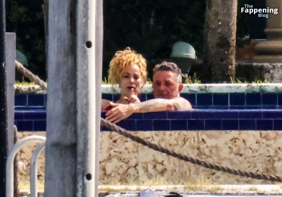 Candela Marquez &amp; Alejandro Sanz Pack on the PDA During a Day by the Pool in Miami (54 Photos)