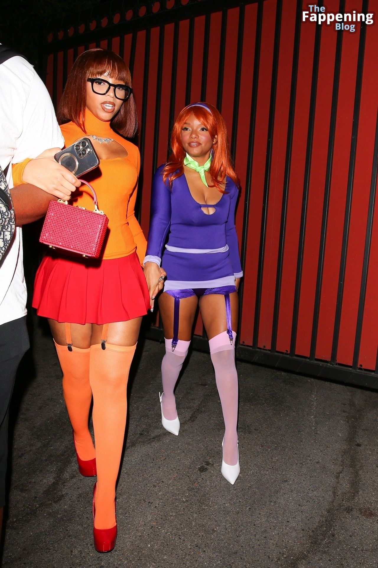 Halle Bailey &amp; Chloe Bailey Stun in Scooby-Doo Costumes at Kendall’s Halloween Party (81 Photos)