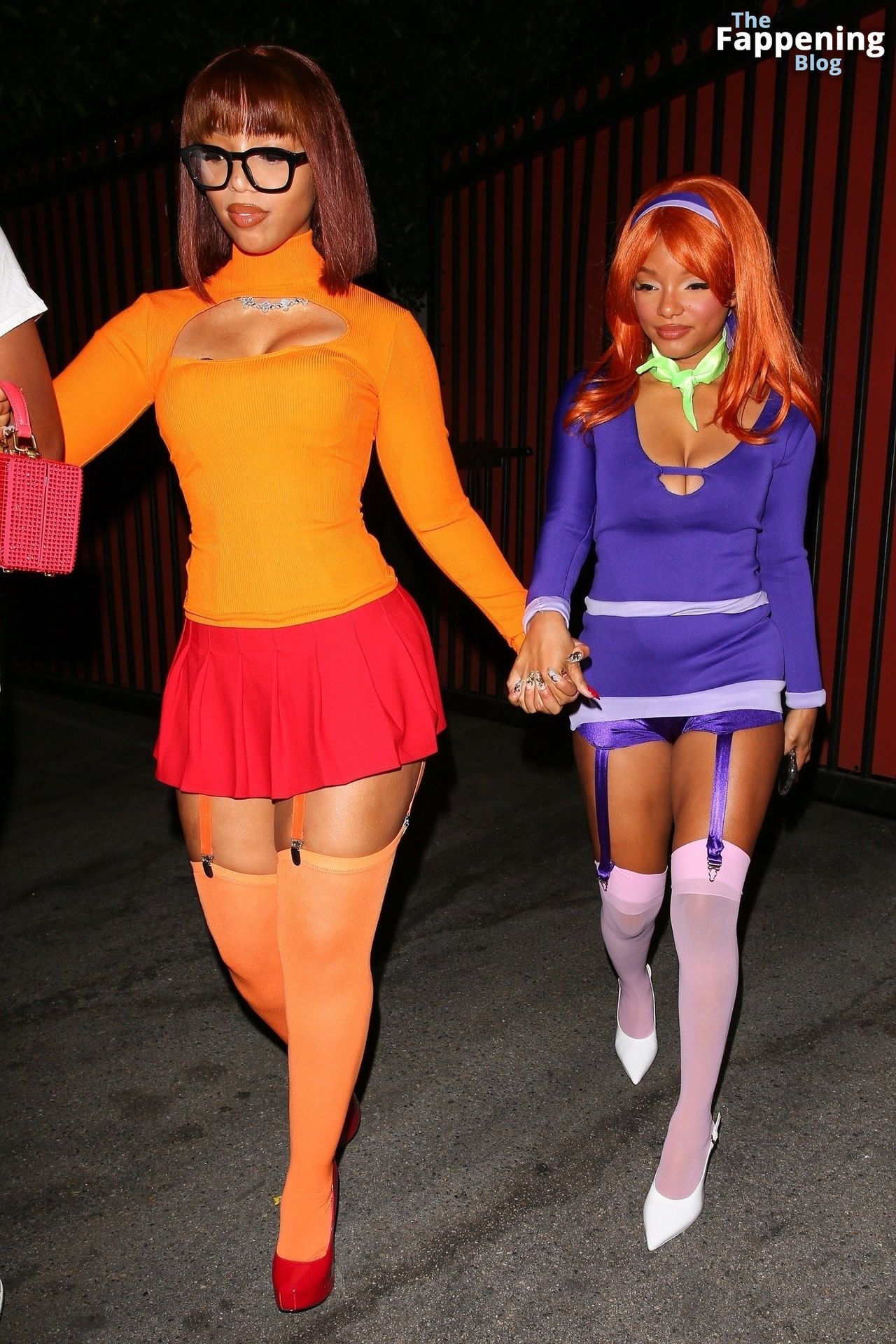 Halle Bailey &amp; Chloe Bailey Stun in Scooby-Doo Costumes at Kendall’s Halloween Party (81 Photos)