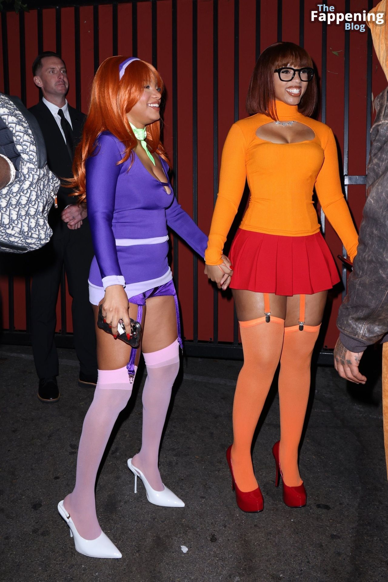 Halle Bailey &amp; Chloe Bailey Stun in Scooby-Doo Costumes at Kendall’s Halloween Party (81 Photos)