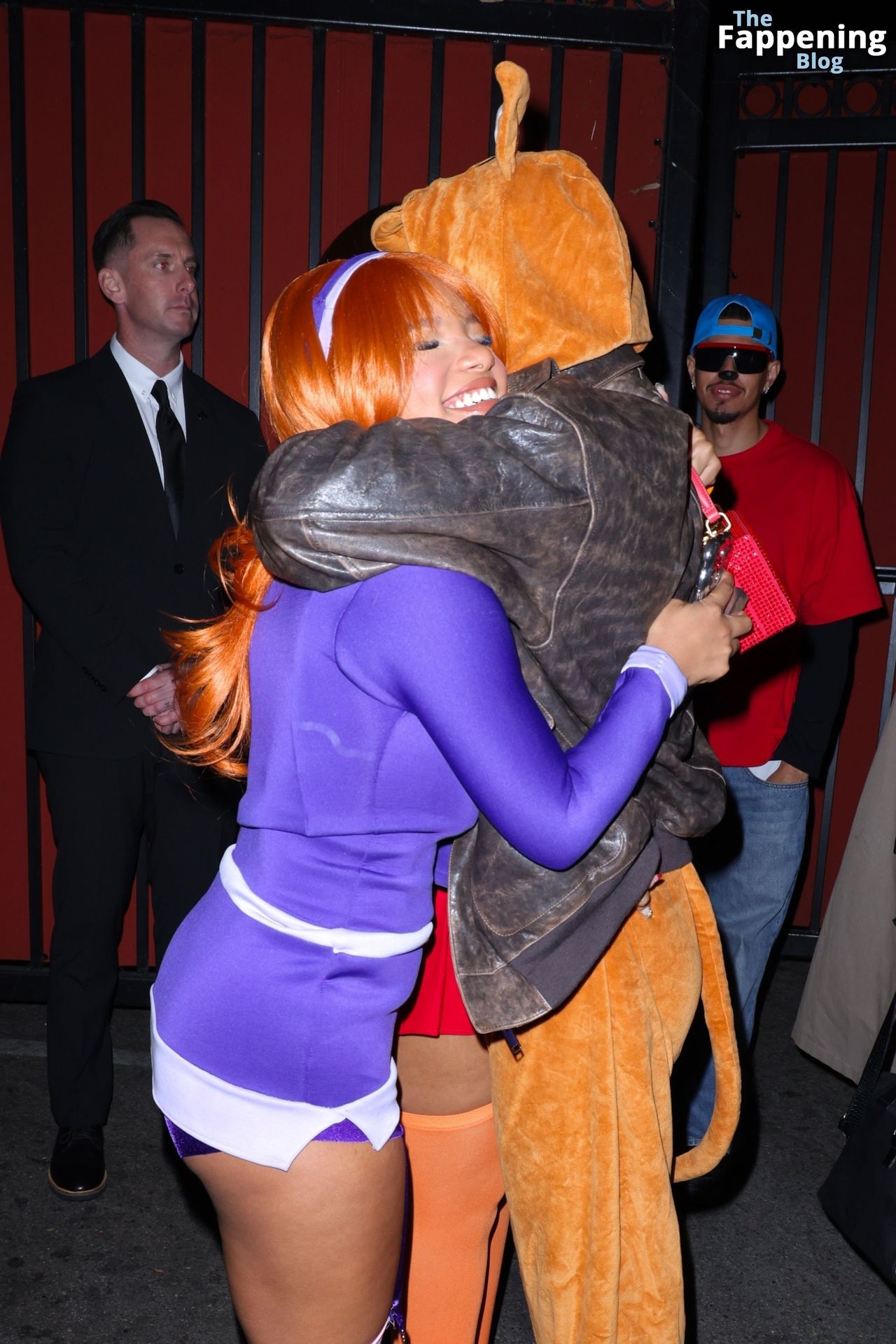 Halle Bailey &amp; Chloe Bailey Stun in Scooby-Doo Costumes at Kendall’s Halloween Party (81 Photos)