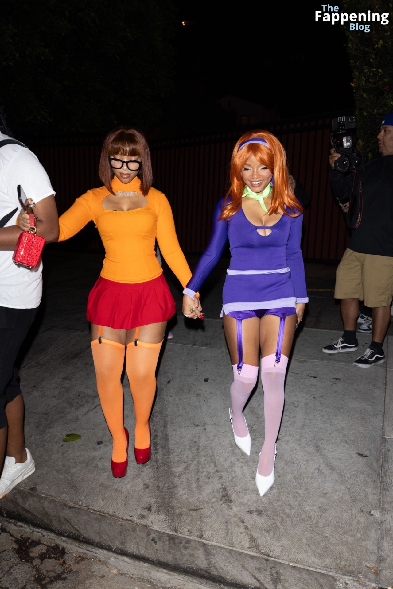 Halle Bailey &amp; Chloe Bailey Stun in Scooby-Doo Costumes at Kendall’s Halloween Party (81 Photos)