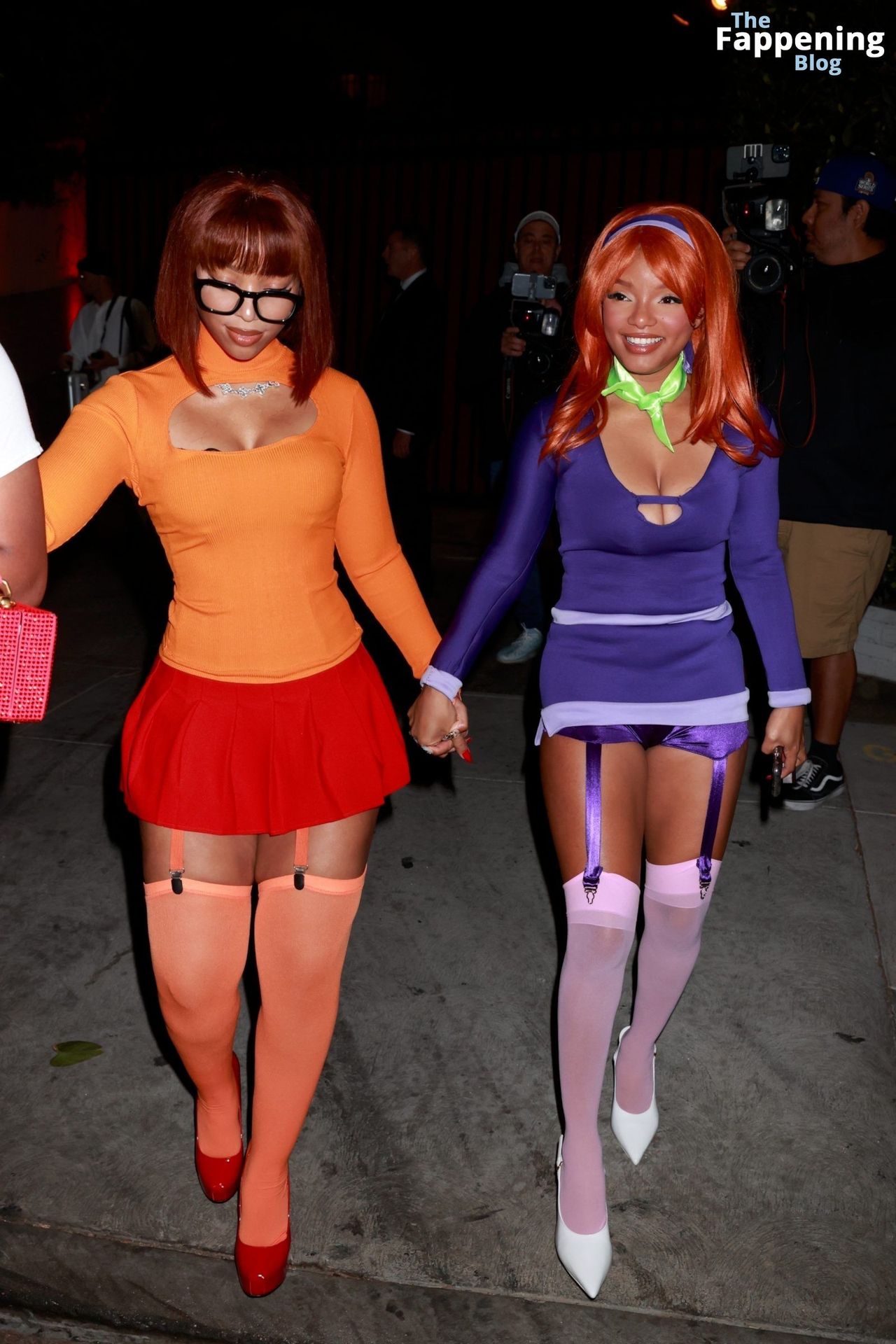 Halle Bailey &amp; Chloe Bailey Stun in Scooby-Doo Costumes at Kendall’s Halloween Party (81 Photos)