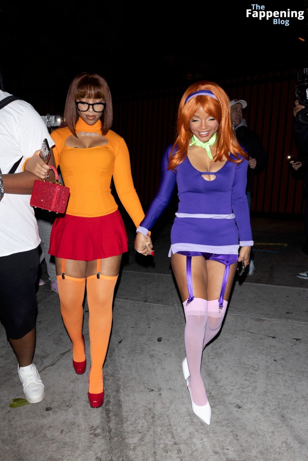 Halle Bailey &amp; Chloe Bailey Stun in Scooby-Doo Costumes at Kendall’s Halloween Party (81 Photos)