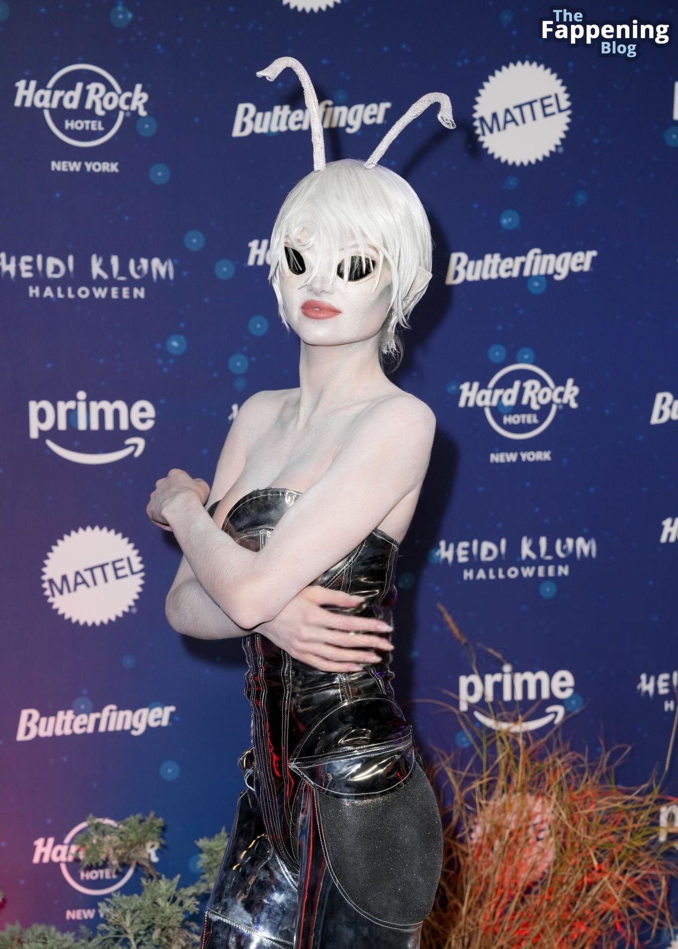 Leni Klum Stuns at Mom Heidi’s Halloween Bash (24 Photos)